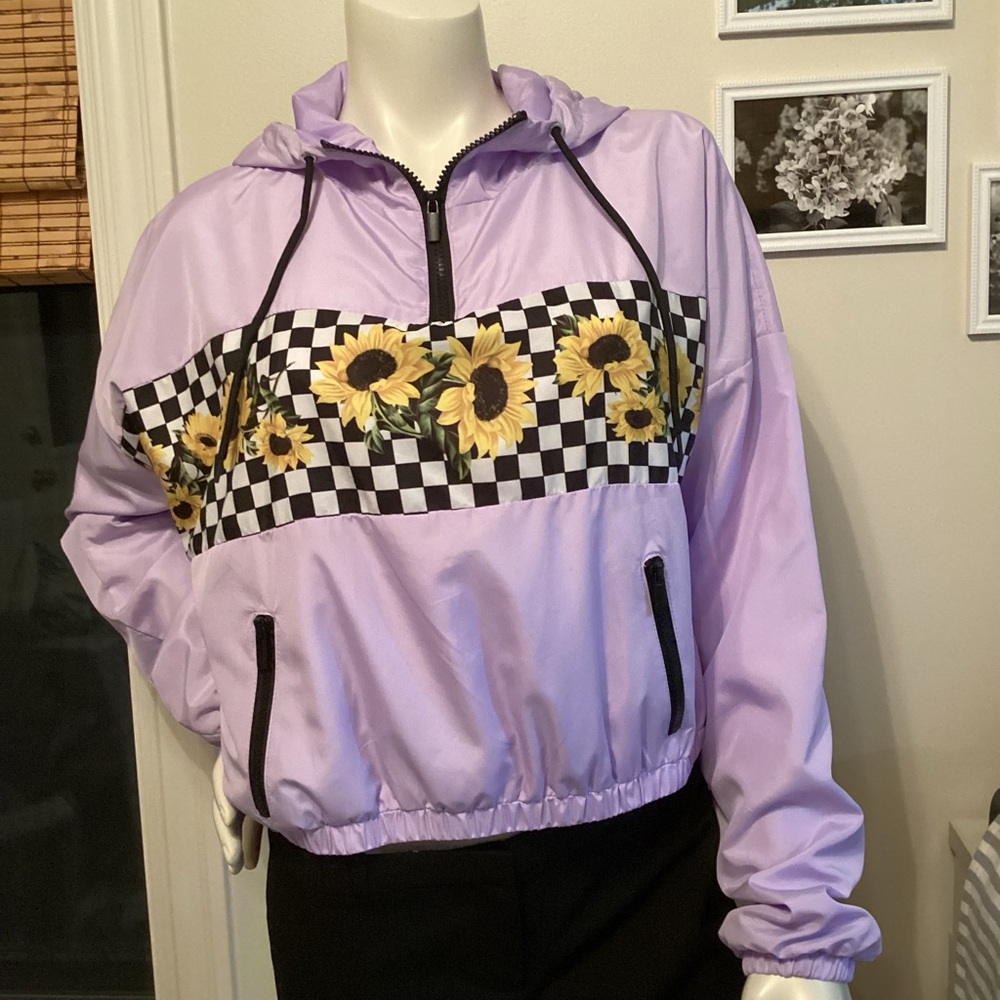 Rue21 Lavender Sunflower Checkered Windbreaker👩‍🎤